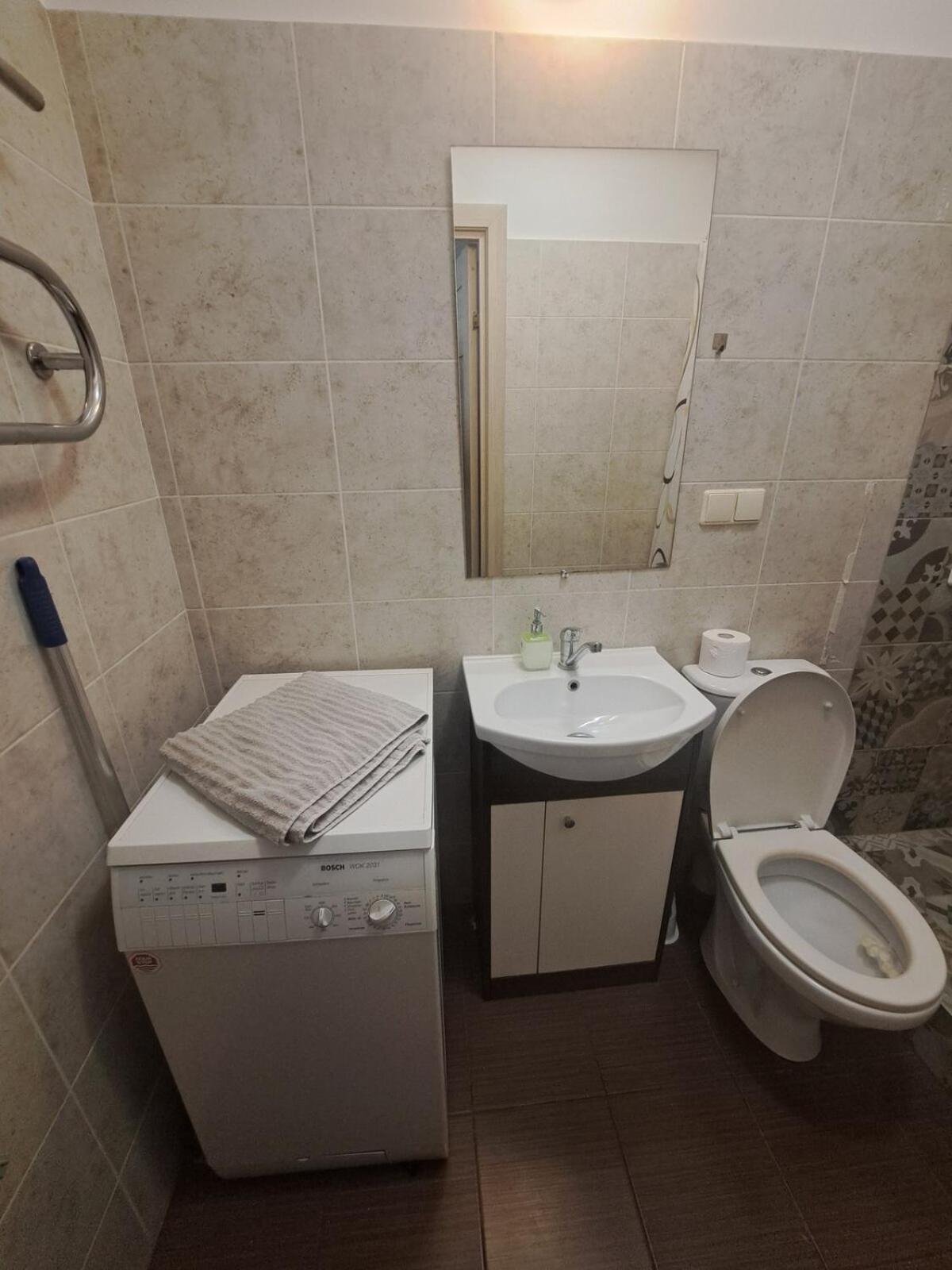 Cozy Place In Zirmunai 2 Аеропорт Вільнюс Екстер'єр фото